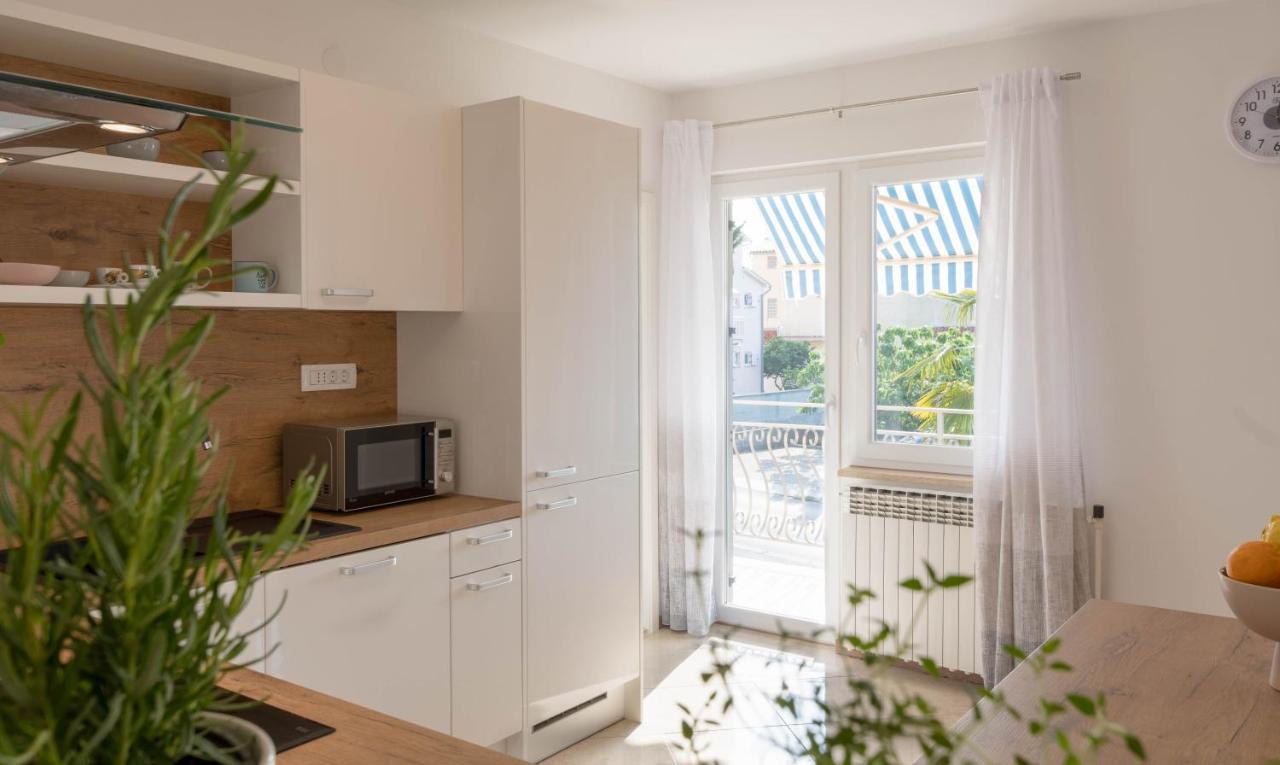 Newly Renovated Holiday Apartment Sirius Poreč Buitenkant foto
