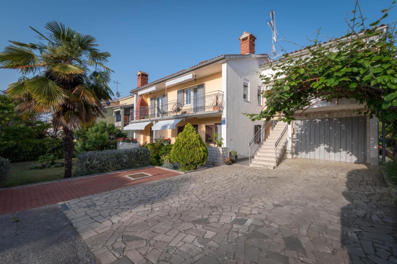 Newly Renovated Holiday Apartment Sirius Poreč Buitenkant foto