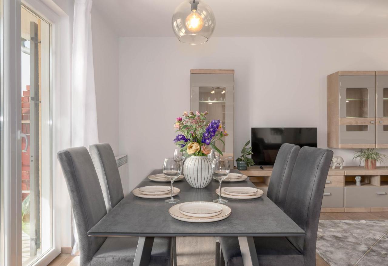 Newly Renovated Holiday Apartment Sirius Poreč Buitenkant foto