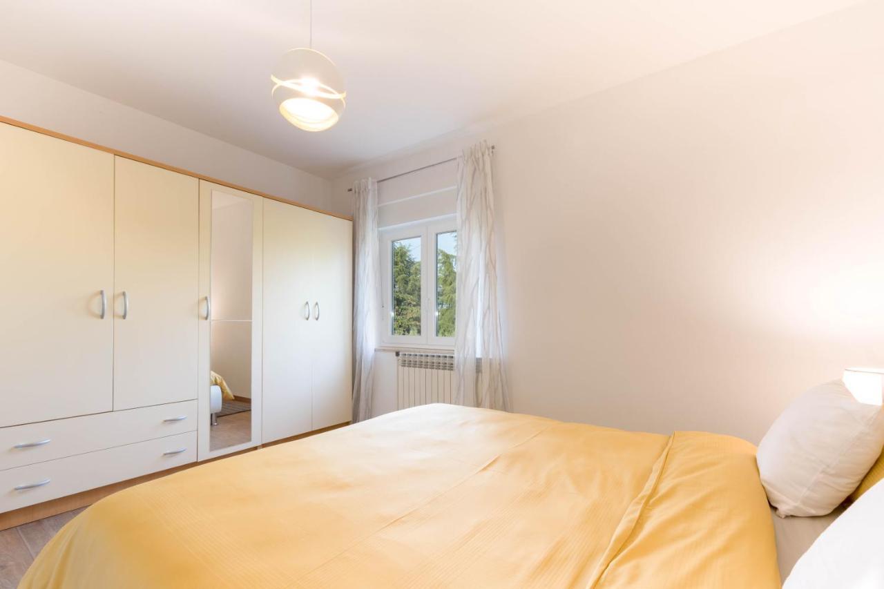 Newly Renovated Holiday Apartment Sirius Poreč Buitenkant foto